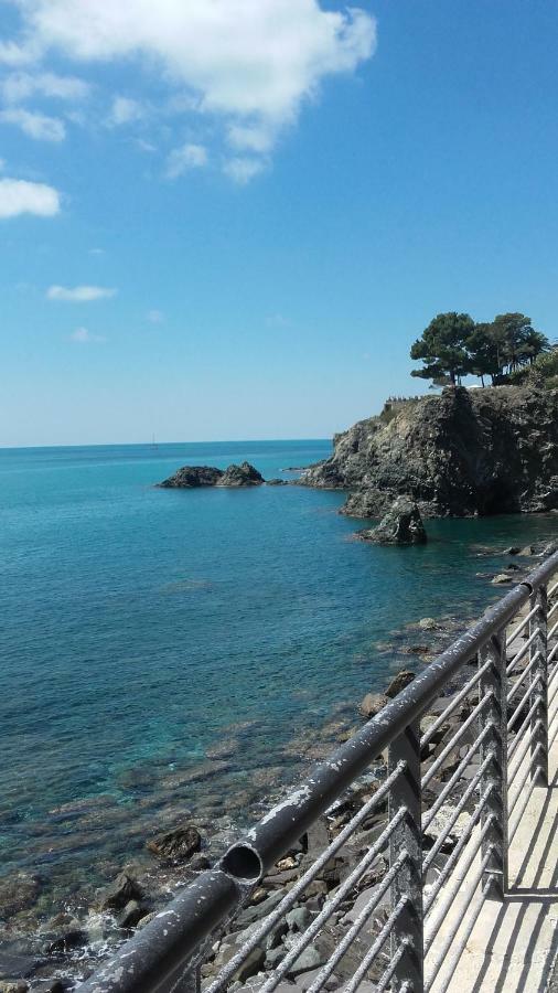 Stella Marina Delle 5 Terre Apartment Levanto Bagian luar foto